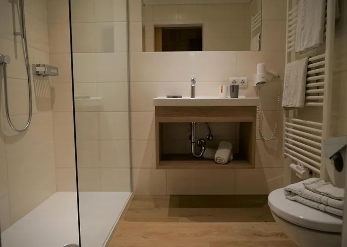 Cornelia Frühstückspension 3*