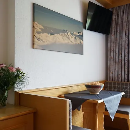 Cornelia 住宿加早餐酒店 索尔登