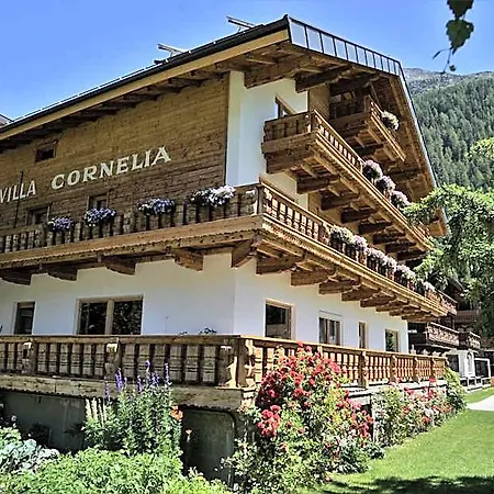 Cornelia 住宿加早餐酒店 索尔登